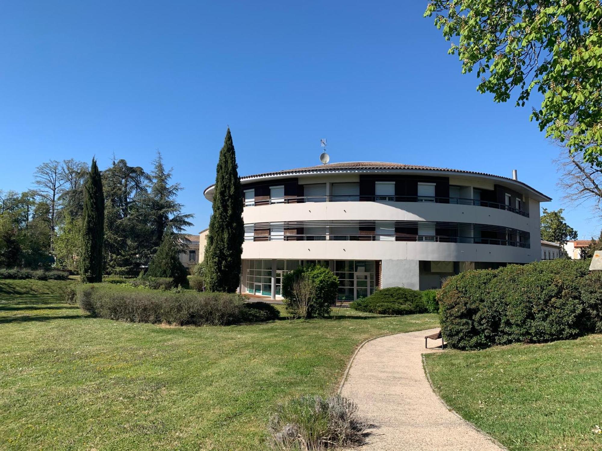 Residence "Les Fontaines" Des Thermes De Castera-Verduzan Exterior photo