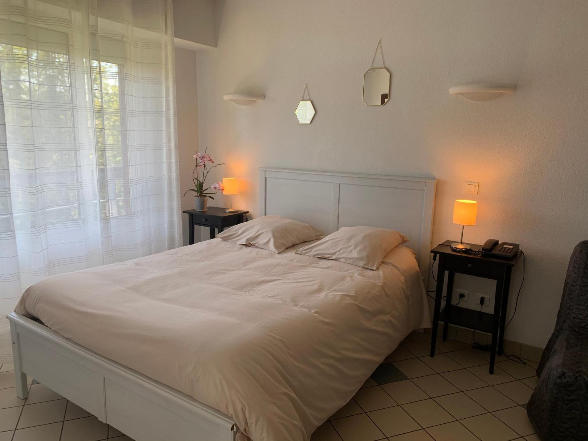 Residence "Les Fontaines" Des Thermes De Castera-Verduzan Exterior photo